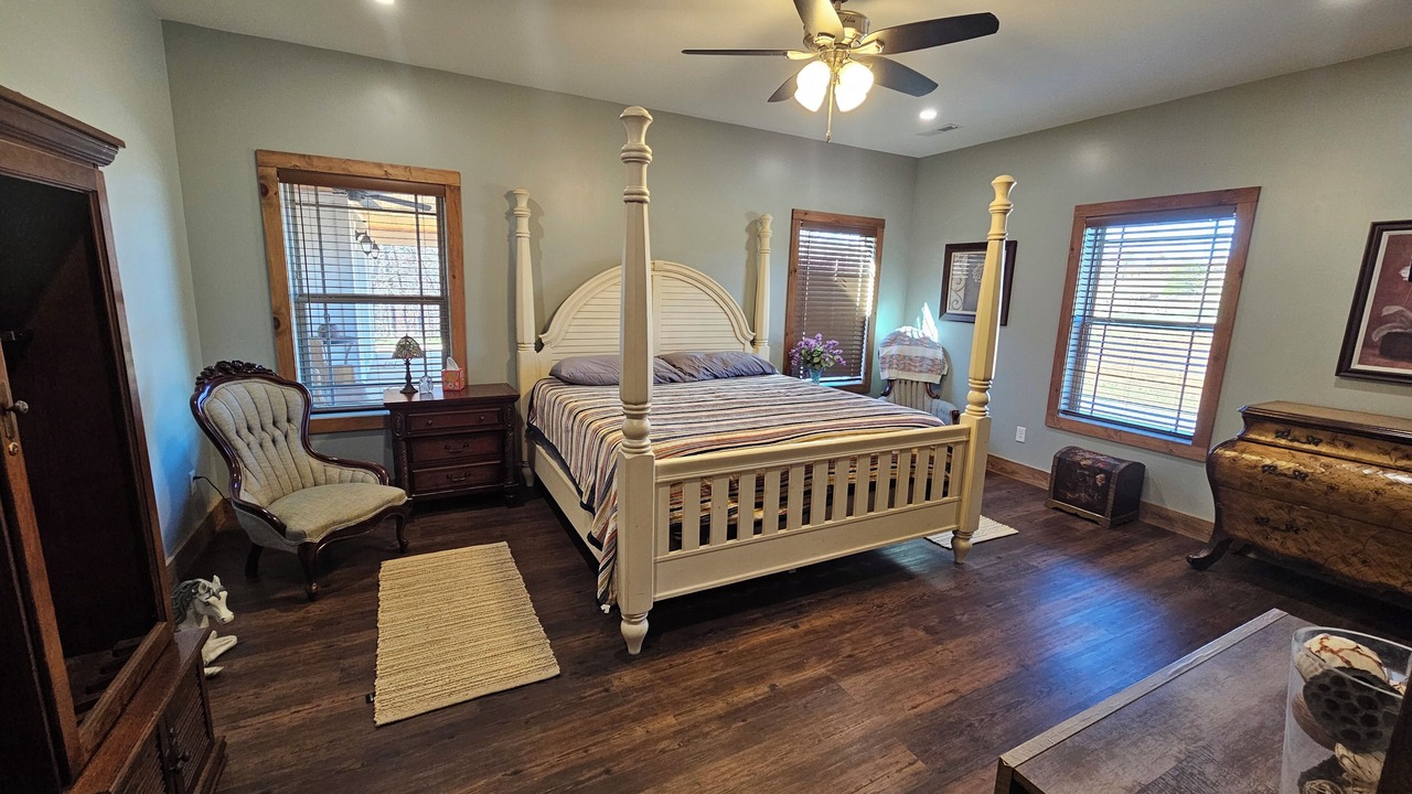 Photo of Bedroom in Dobson