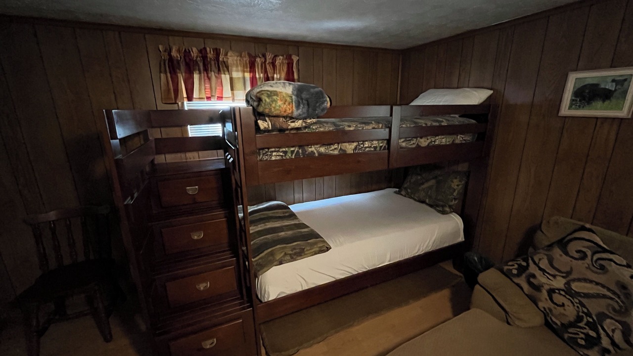 Photo of Bedroom in Bramwell