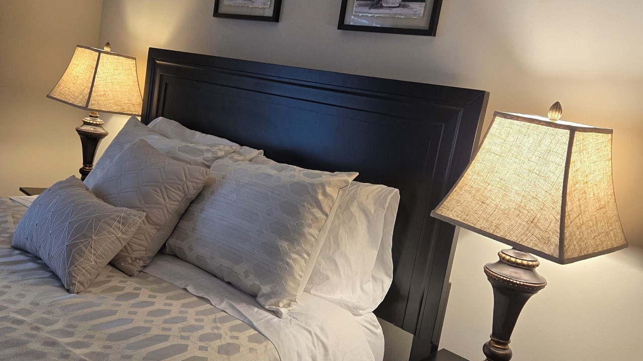 Photo of Bedroom in Davis Lake - Eastfield