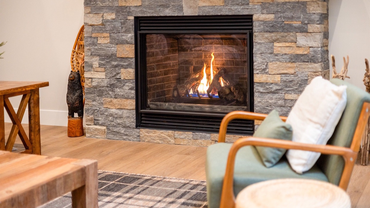 Photo of Livingroom in East Kootenay