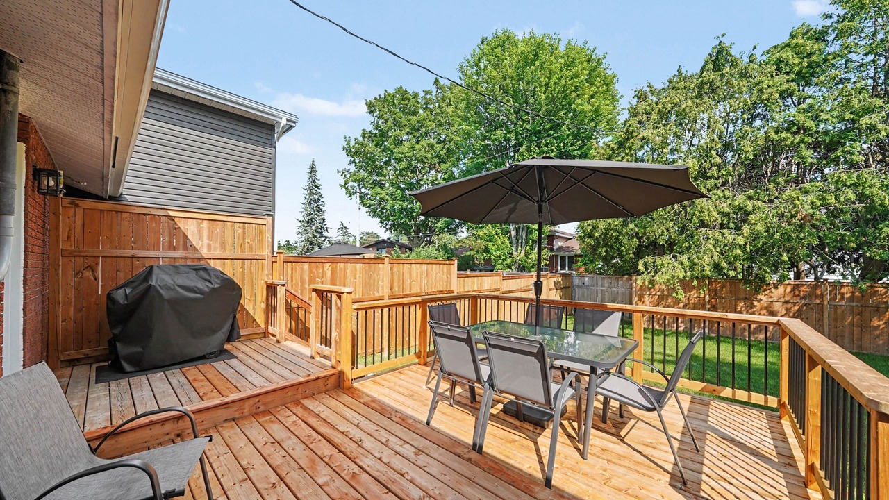 Photo of Outdoor in Ottawa Division