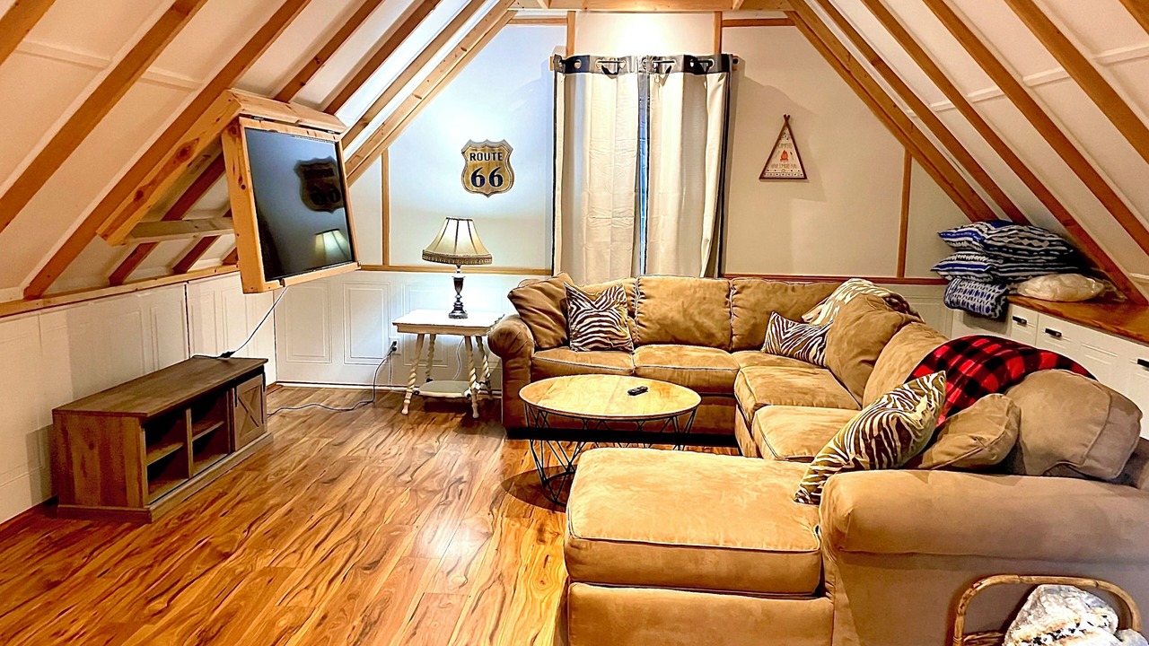 Photo of Livingroom in Glade Valley