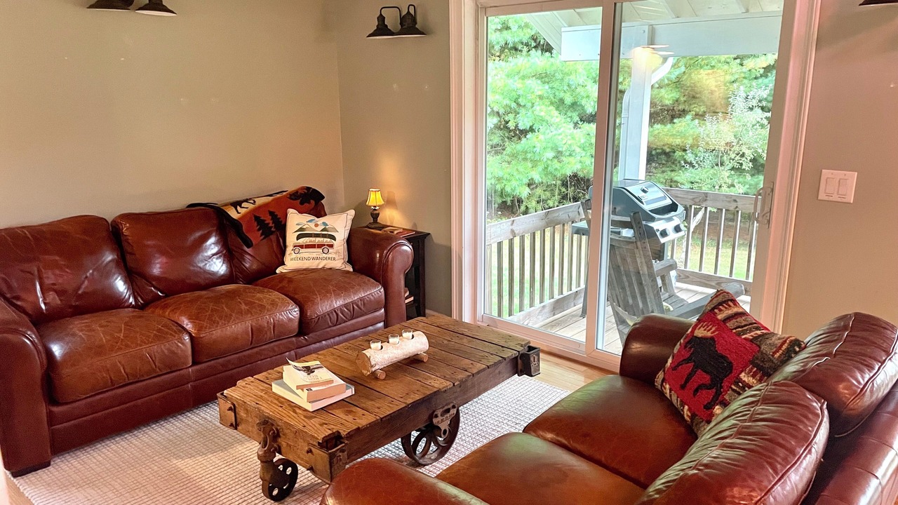 Photo of Livingroom in Glade Valley