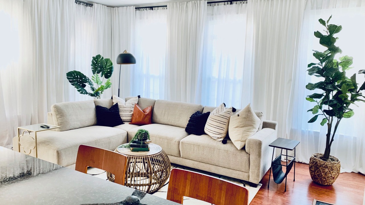 Photo of Livingroom in Wesley Heights