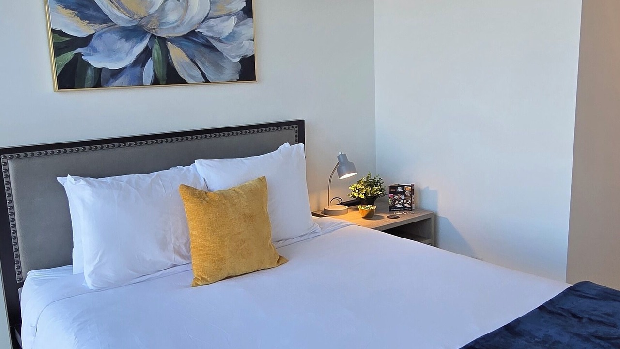 Photo of Bedroom in Music Row