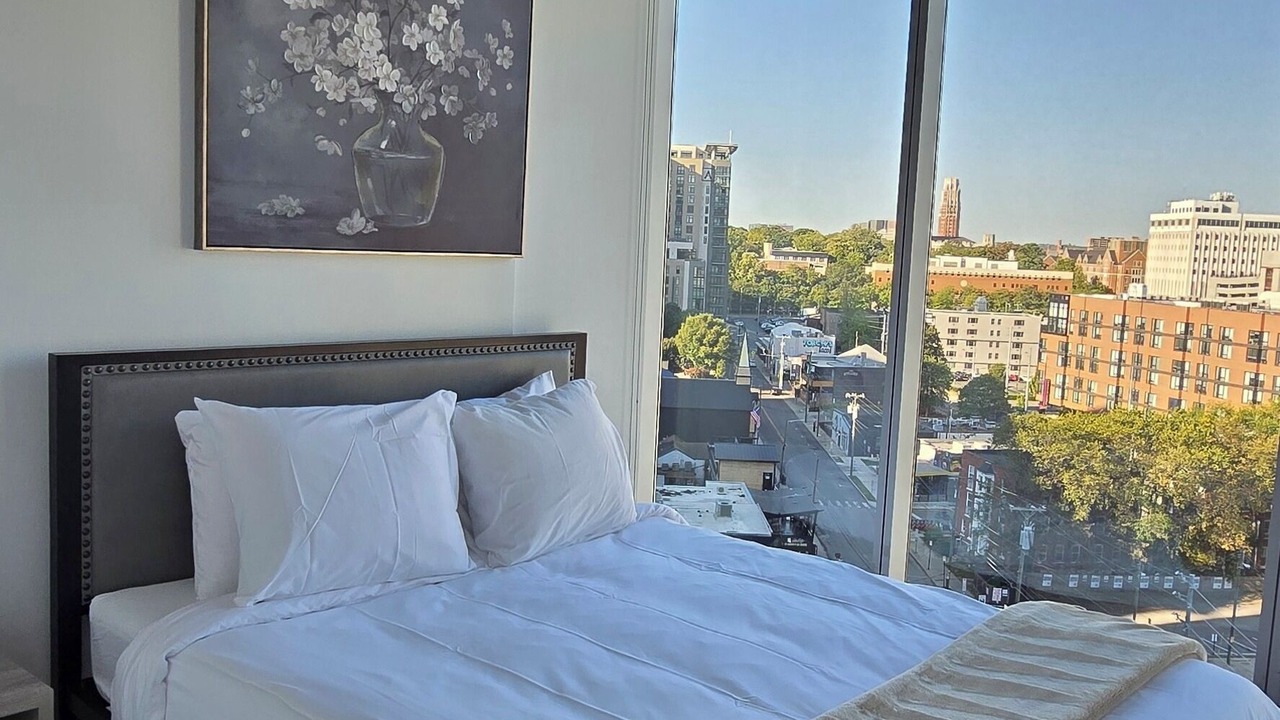 Photo of Bedroom in Music Row
