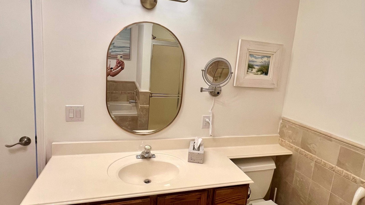 Photo of Bathroom in Salem