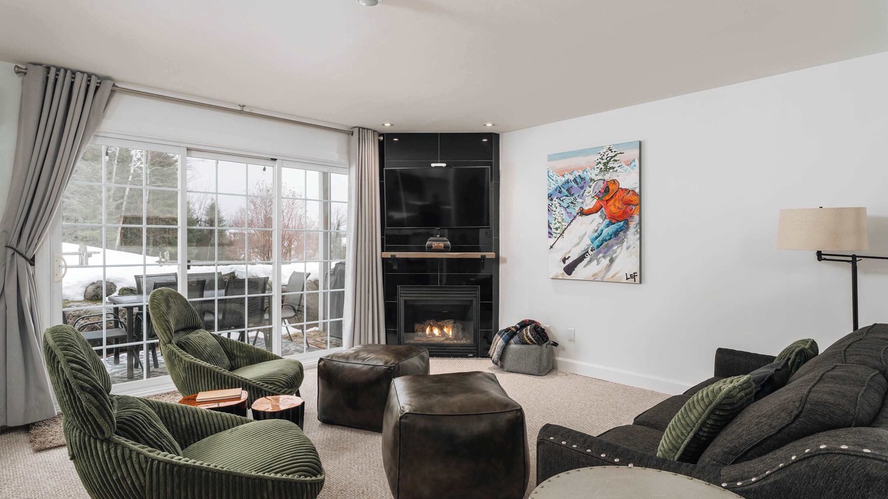Photo of Livingroom in Saint-Faustin-Lac-Carre