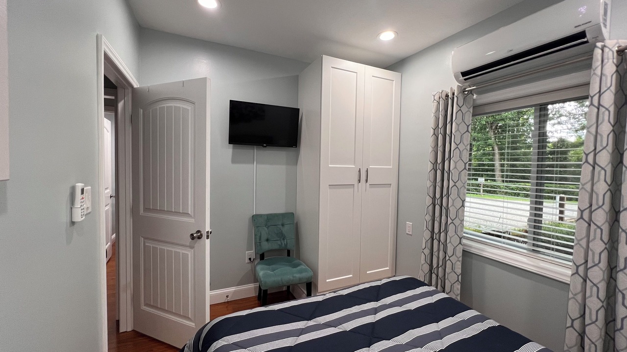Photo of Bedroom in Arden