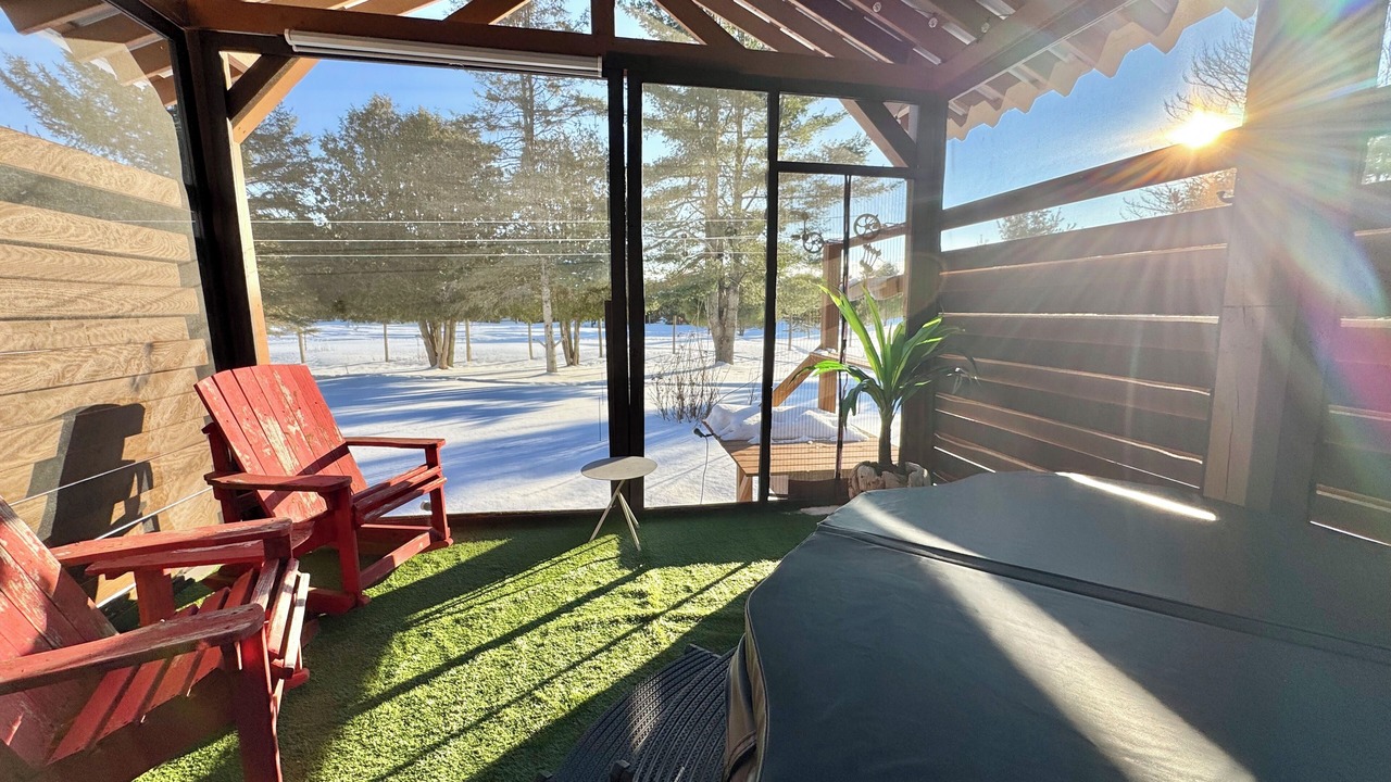 Photo of Patio Balcony in Clarendon