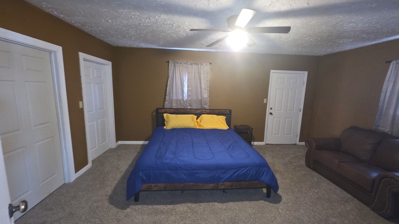 Photo of Bedroom in Grovetown