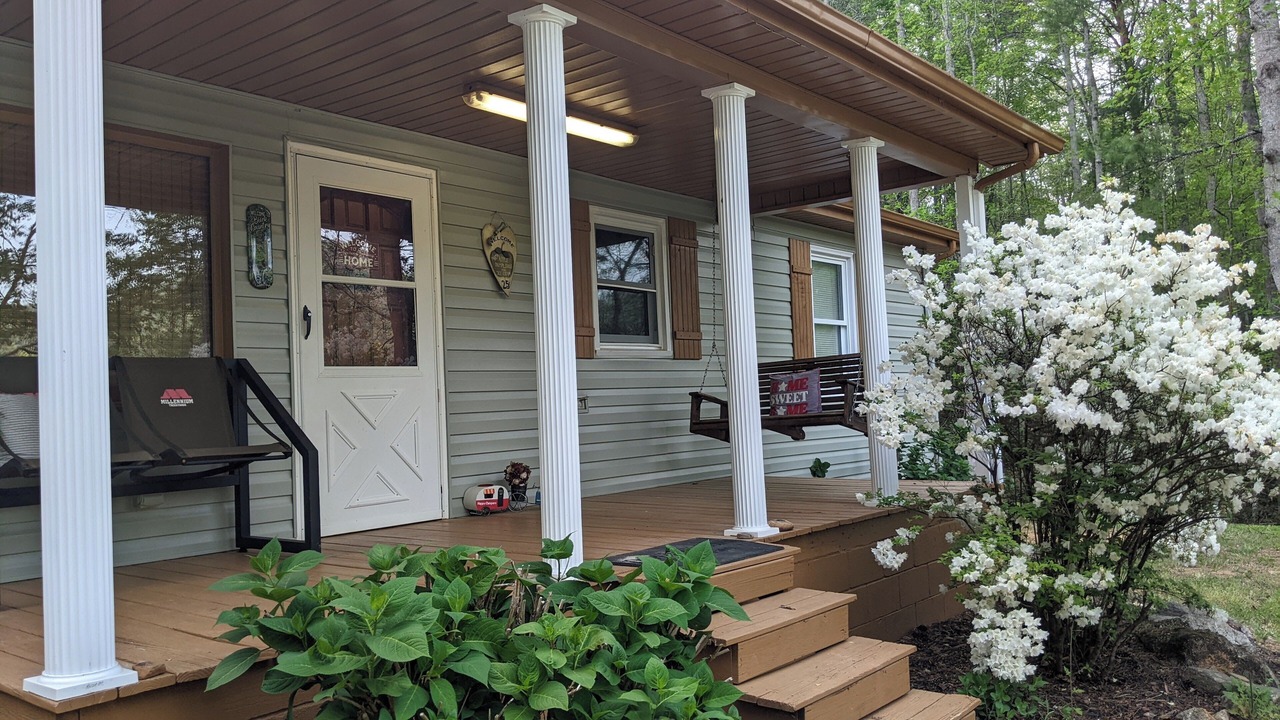 Photo of Outdoor in Lenoir