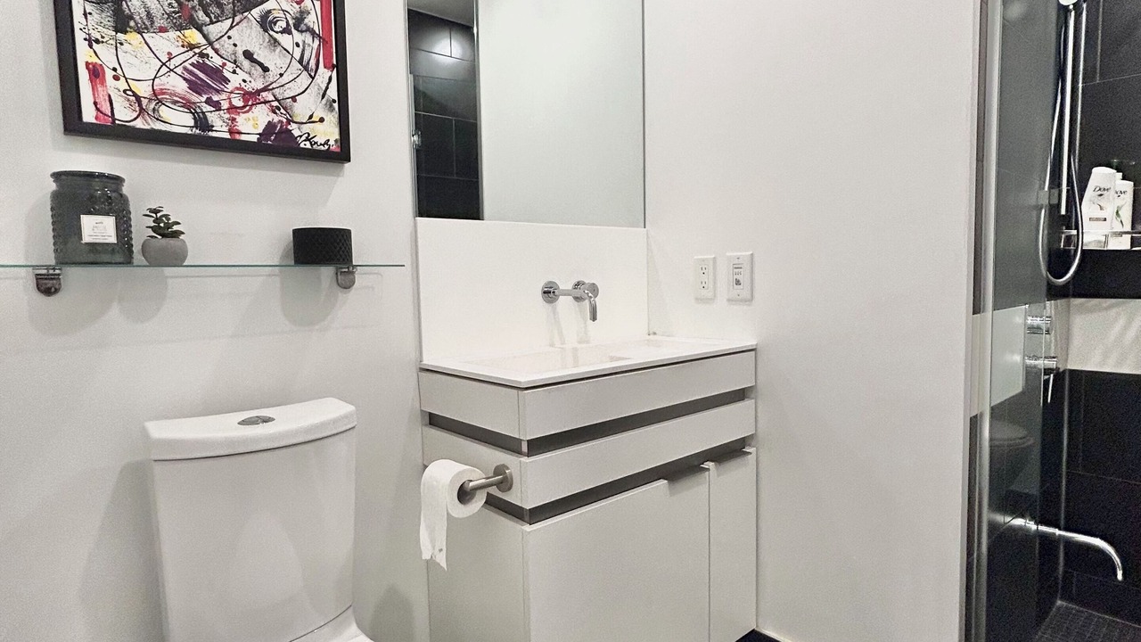 Photo of Bathroom in Downtown Toronto