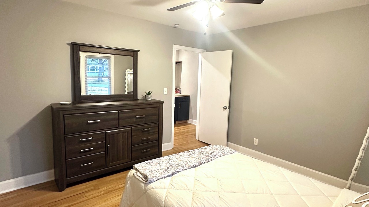 Photo of Bedroom in Laurens