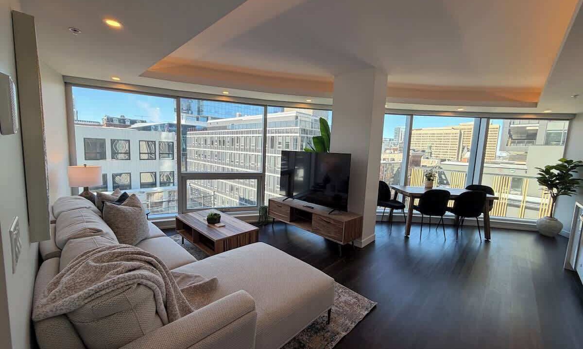 Photo of Livingroom in Downtown Halifax