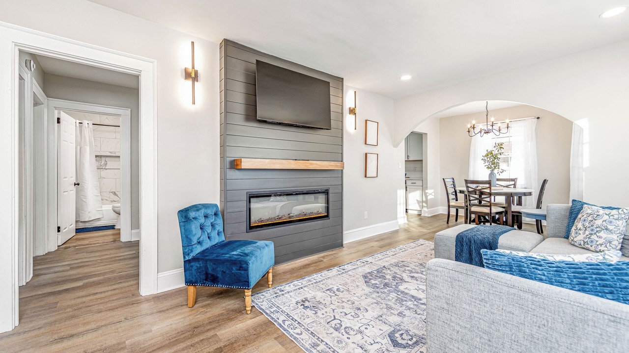 Photo of Livingroom in Terry Sanford