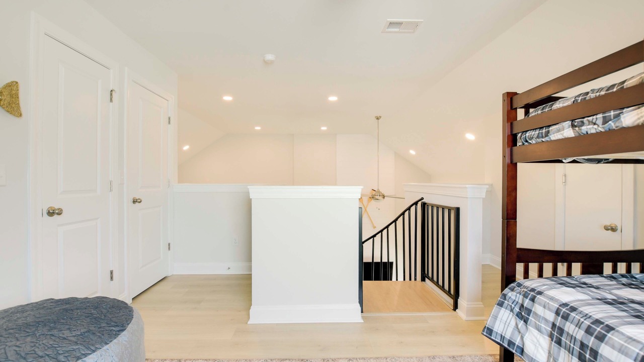 Photo of Bedroom in Greenwood