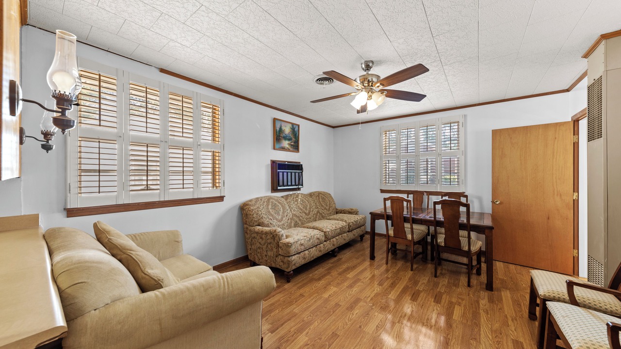 Photo of Livingroom in Newberry