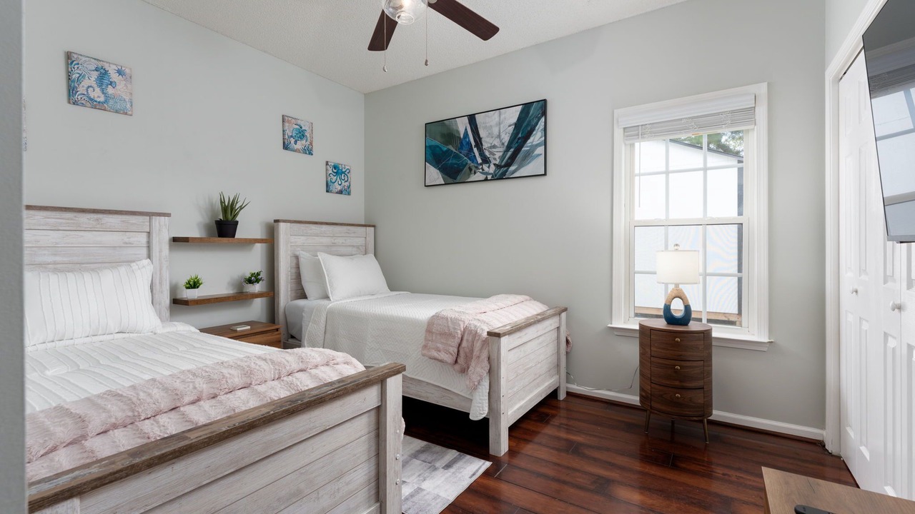 Photo of Bedroom in Murraysville