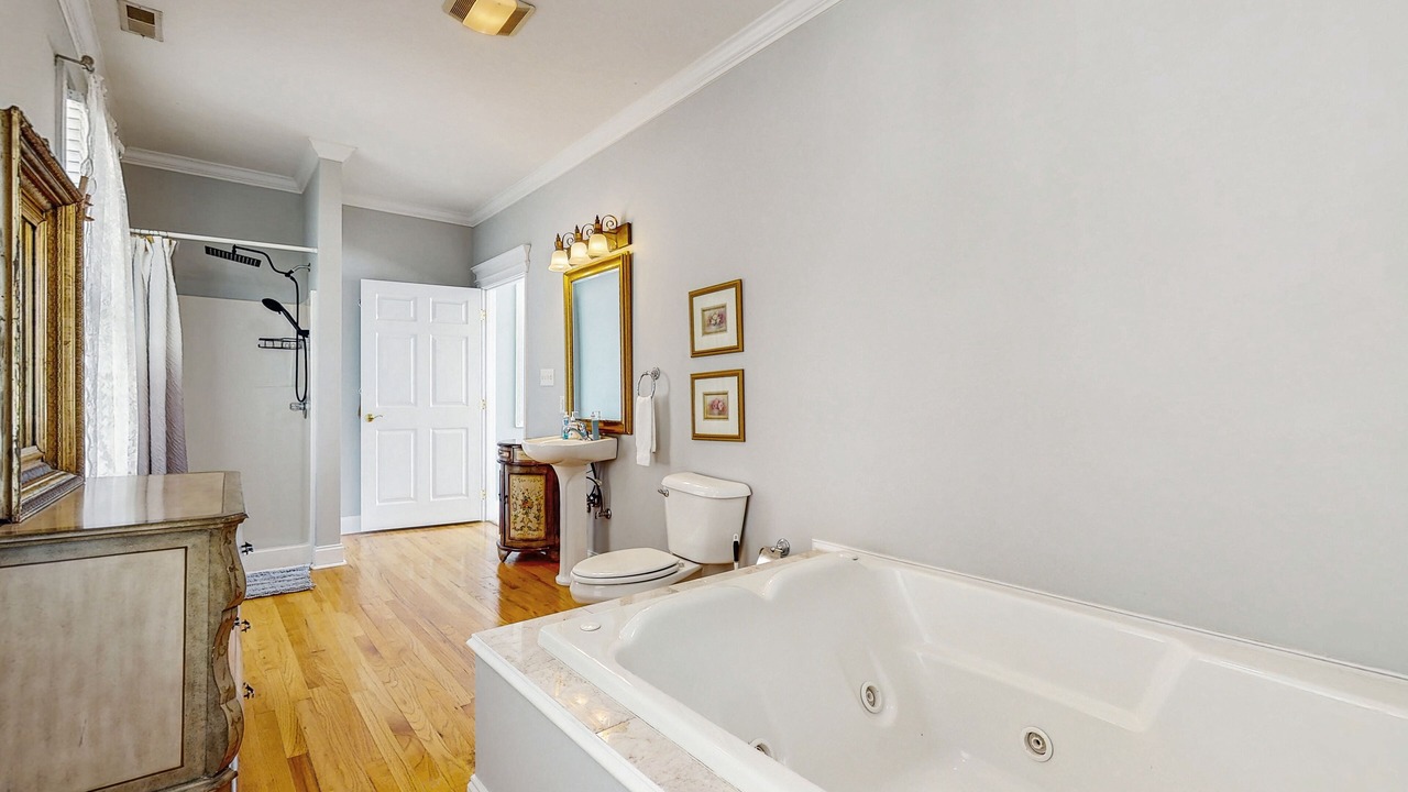 Photo of Bathroom in Maynardville