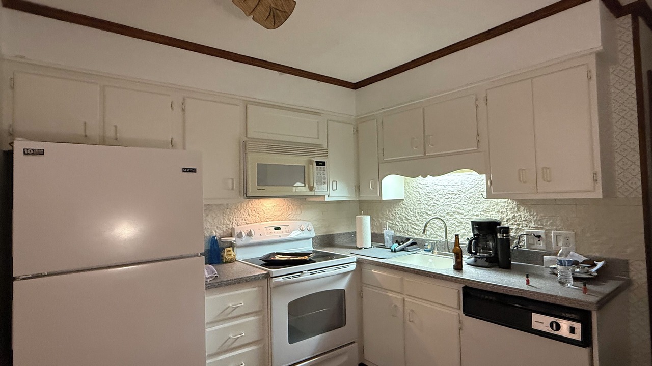 Photo of Kitchen in Gulf Stream Estates