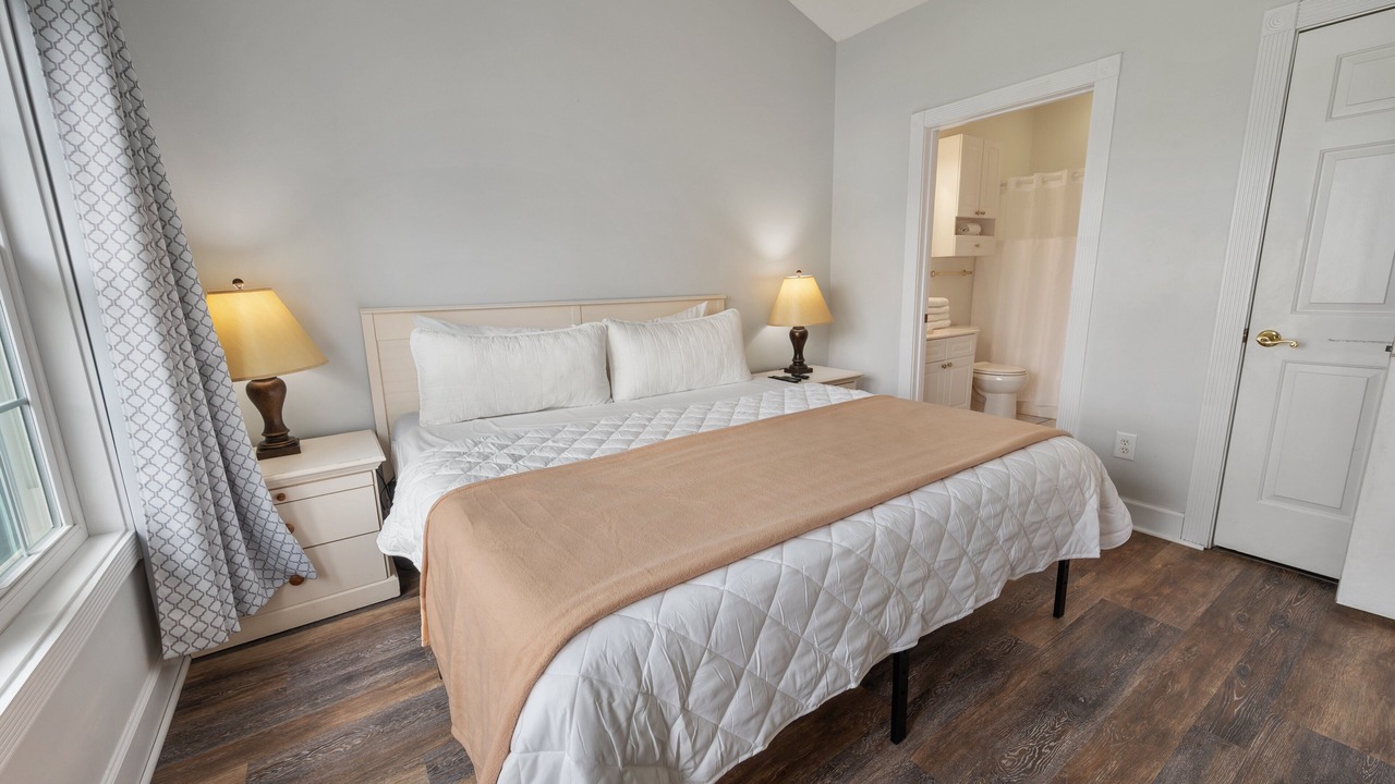 Photo of Bedroom in Central Myrtle Beach