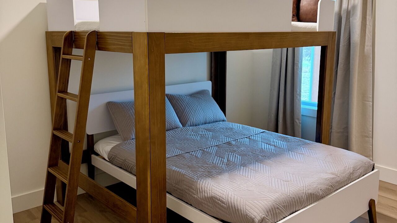 Photo of Bedroom in Hickory