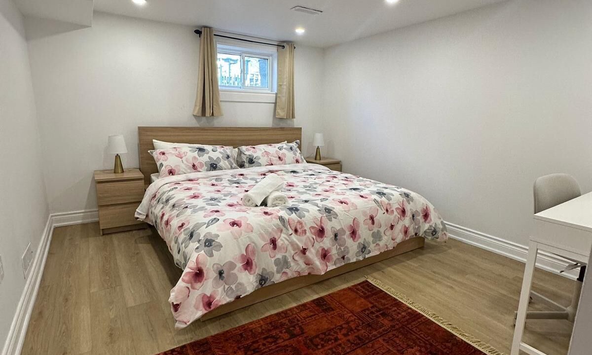 Photo of Bedroom in Richmond Hill