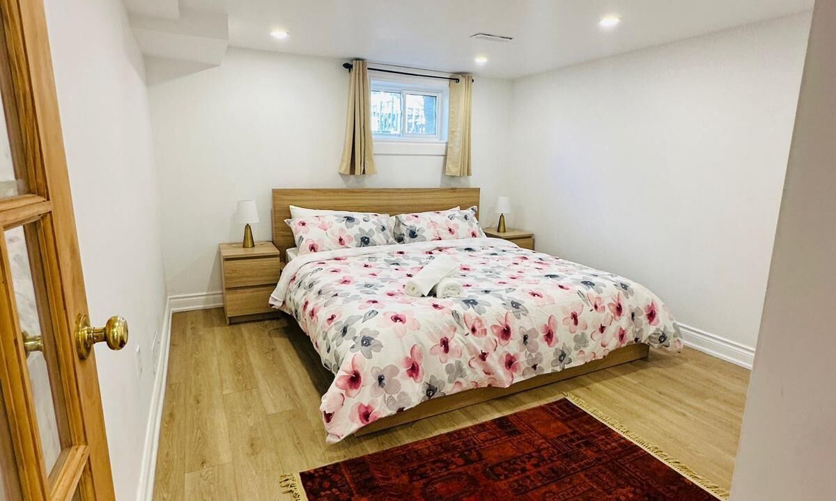 Photo of Bedroom in Richmond Hill