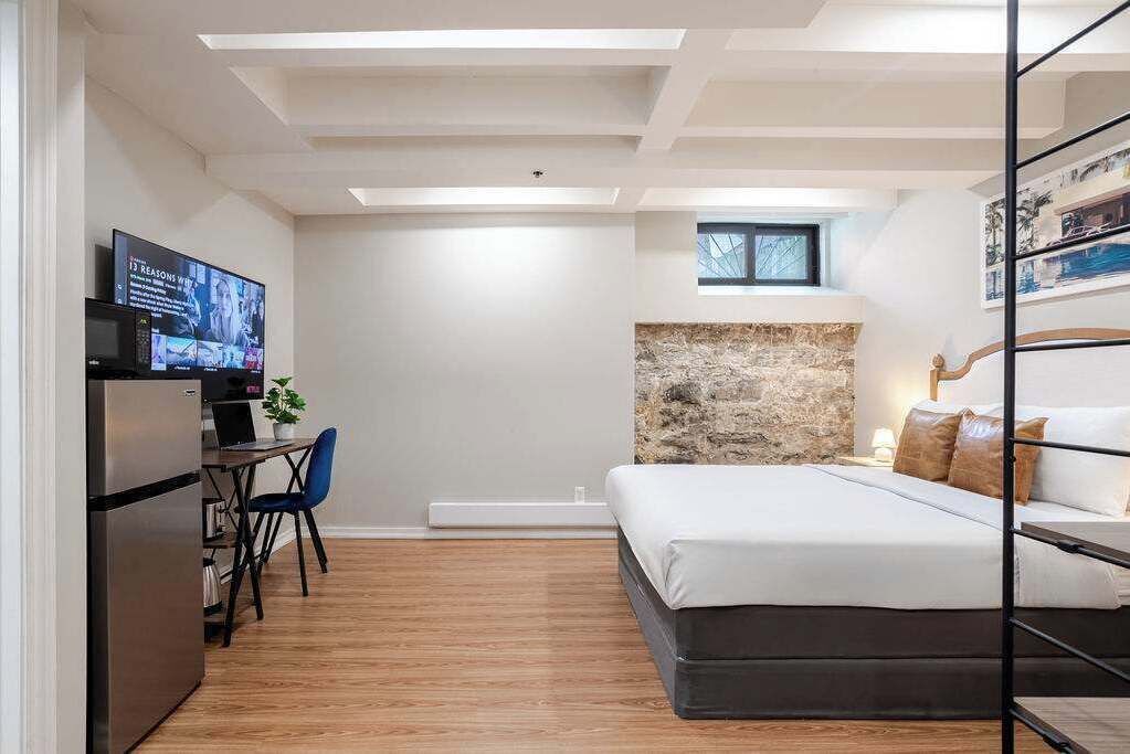 Photo of Bedroom in Gay Village