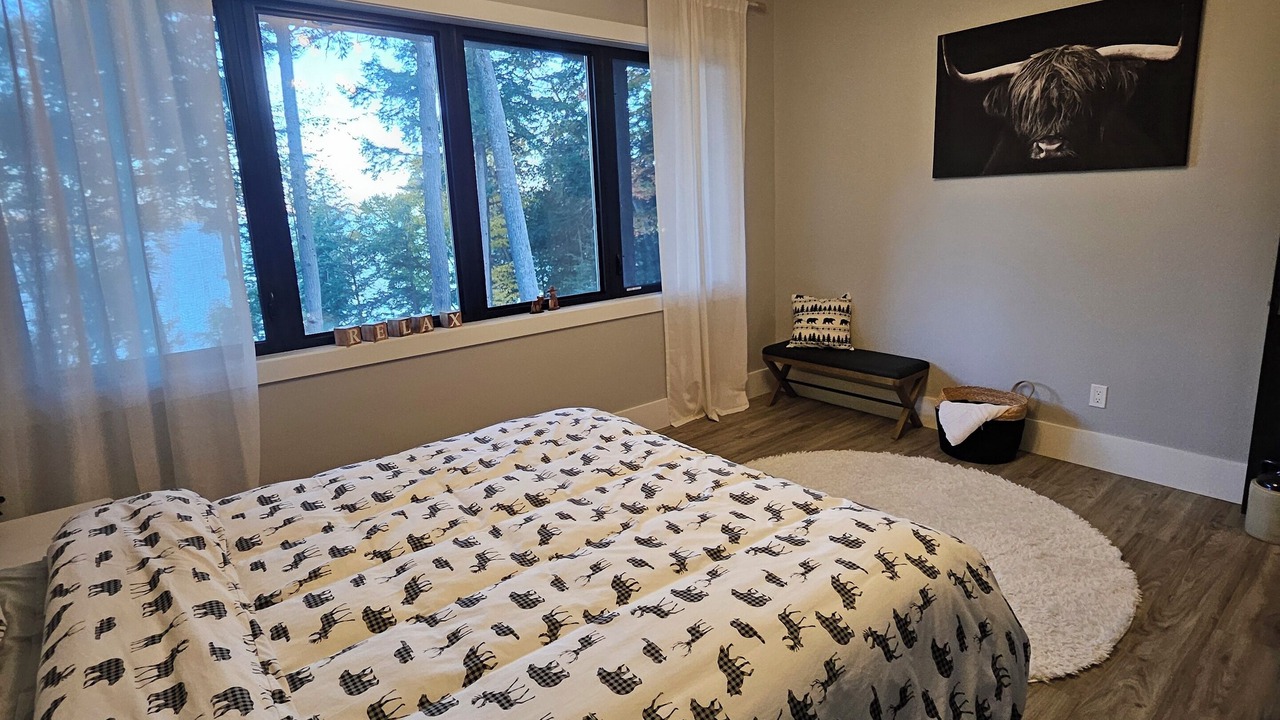 Photo of Bedroom in Armour