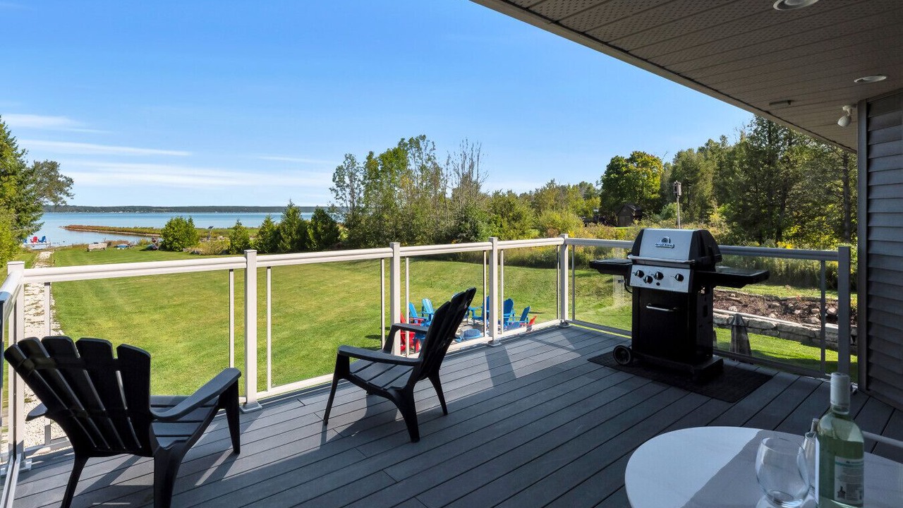 Photo of Patio Balcony in Wiarton