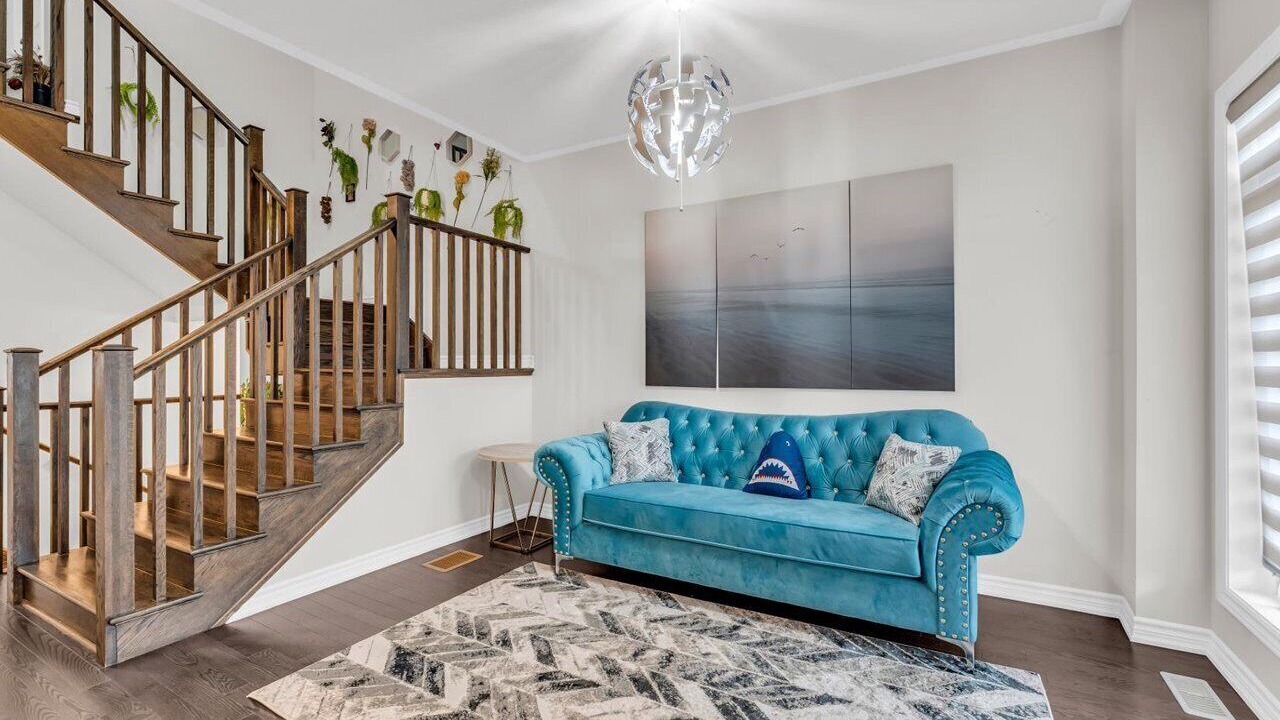 Photo of Livingroom in Mount Pleasant