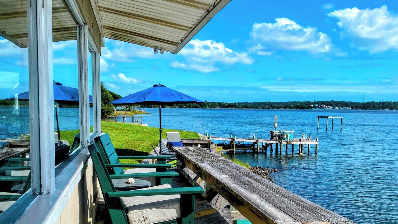 Photo of Patio Balcony in Peletier