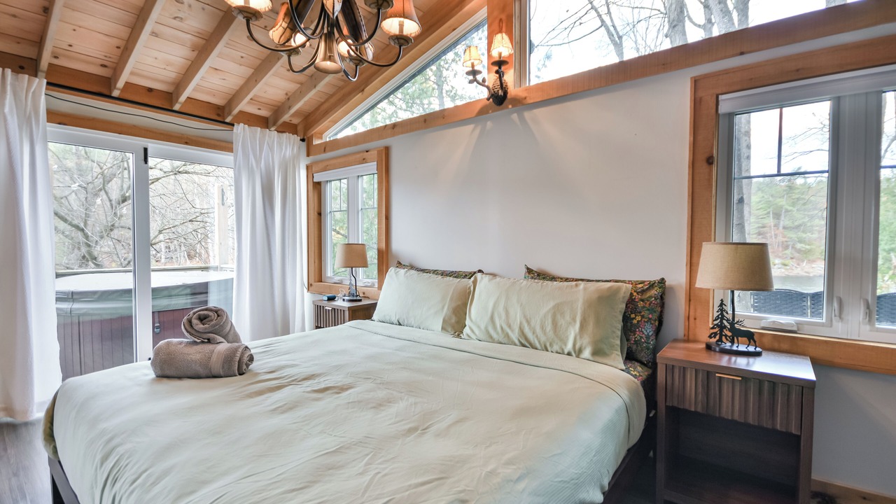 Photo of Bedroom in Washago