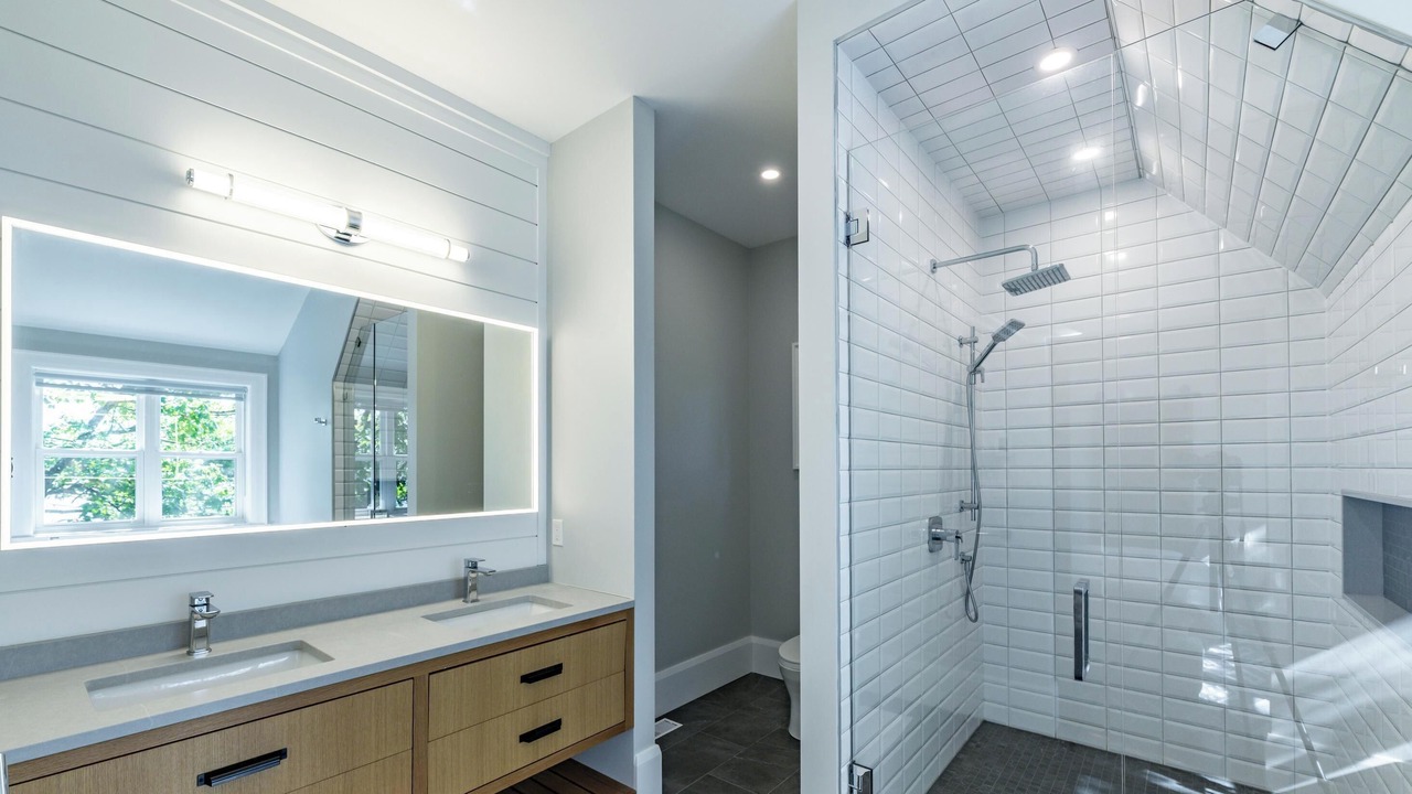Photo of Bathroom in Minett