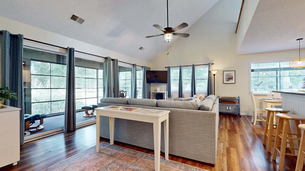 Photo of Livingroom in Sea Trail