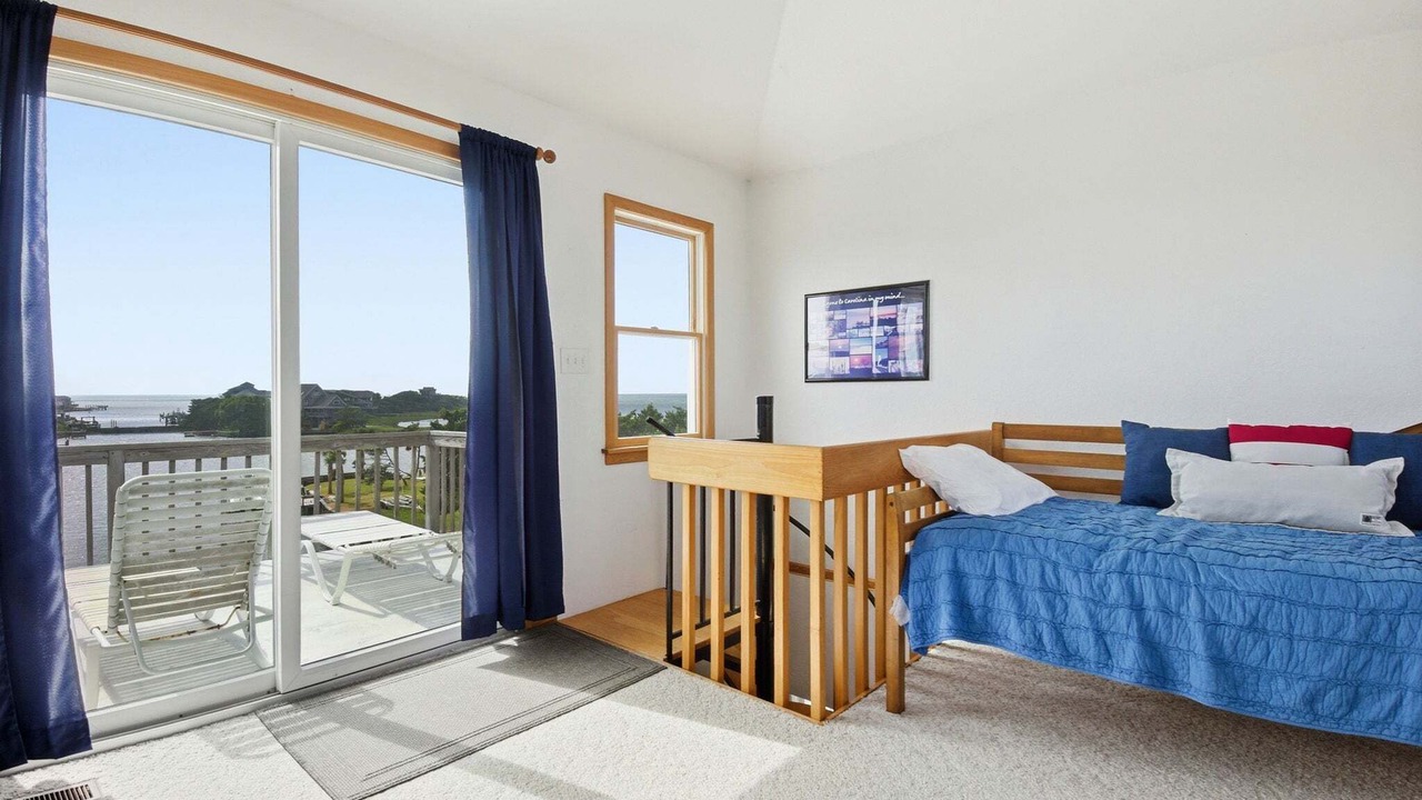 Photo of Bedroom in Brigands' Bay