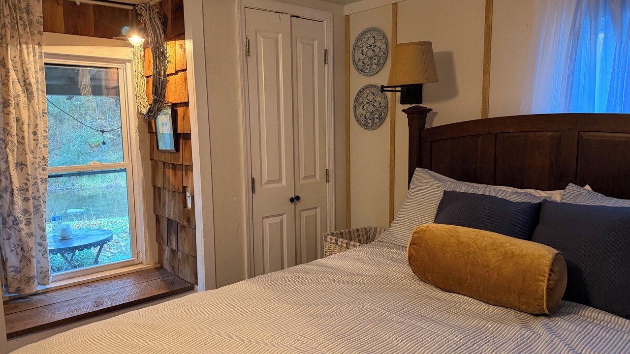 Photo of Bedroom in Newport