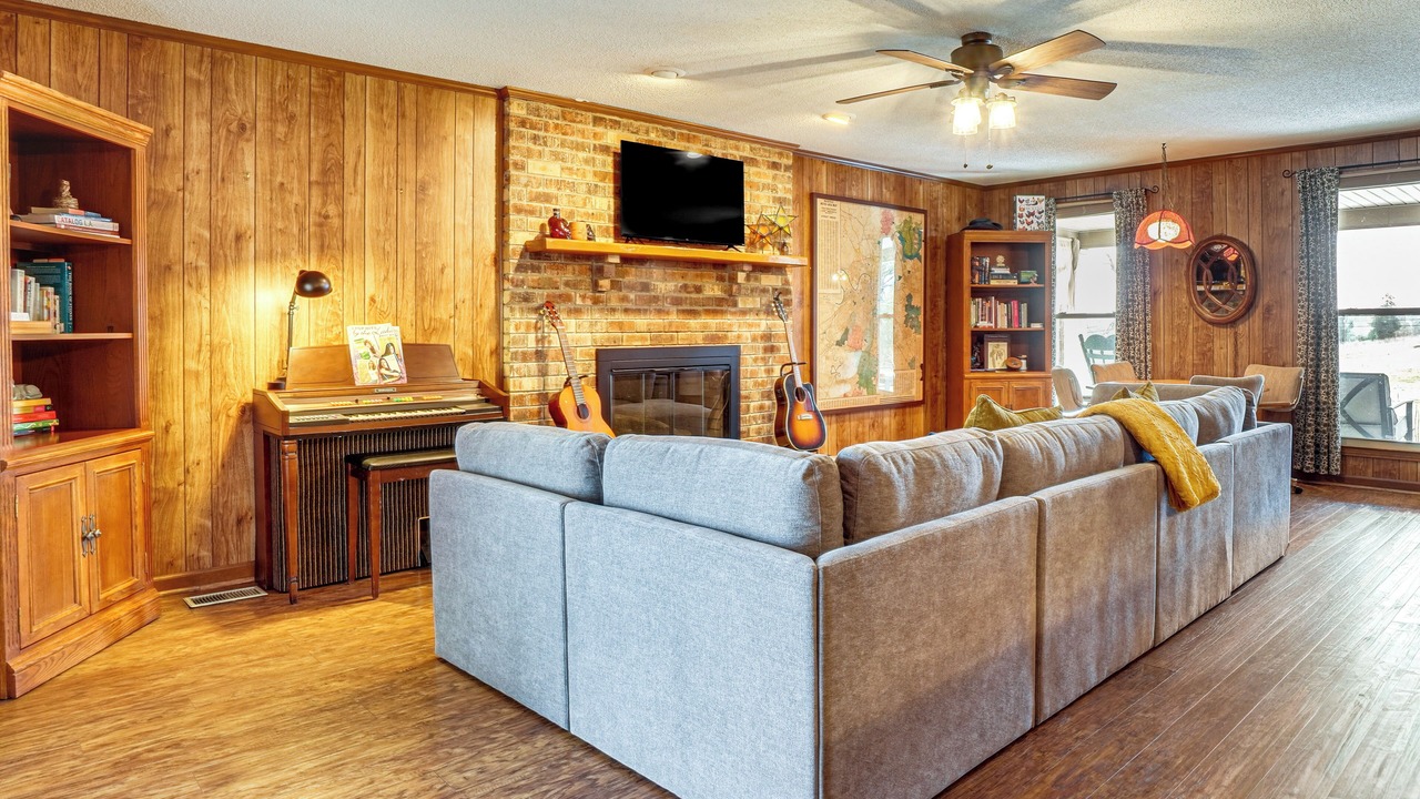 Photo of Livingroom in Madison