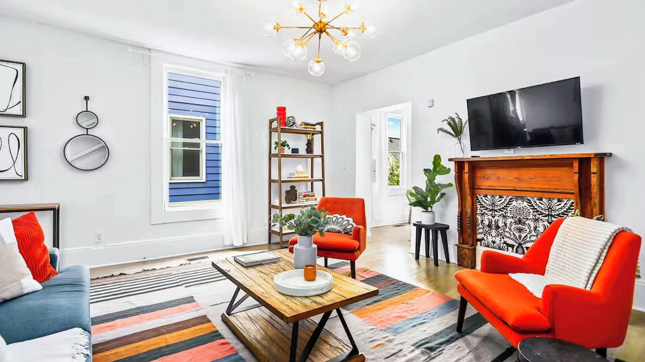 Photo of Livingroom in Old Fourth Ward