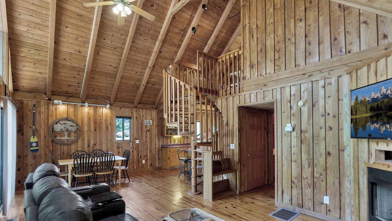 Photo of Livingroom in Six Mile