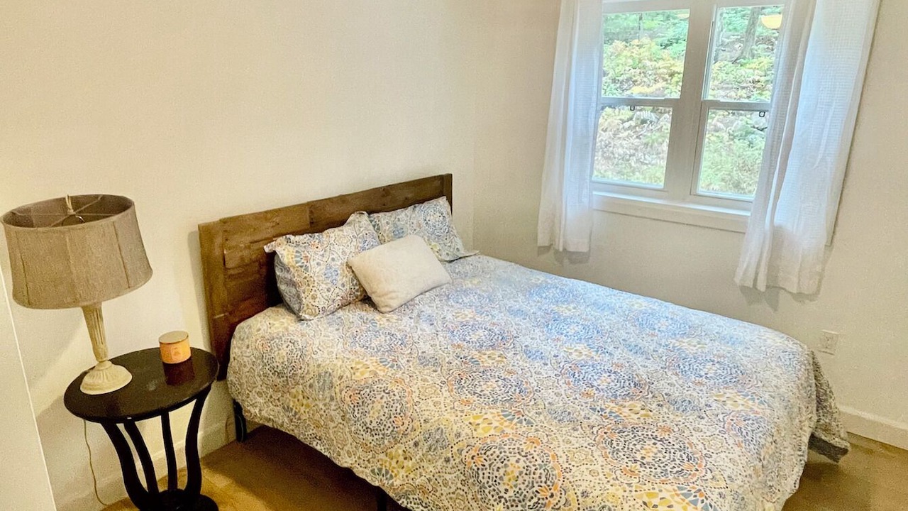 Photo of Bedroom in Bracebridge