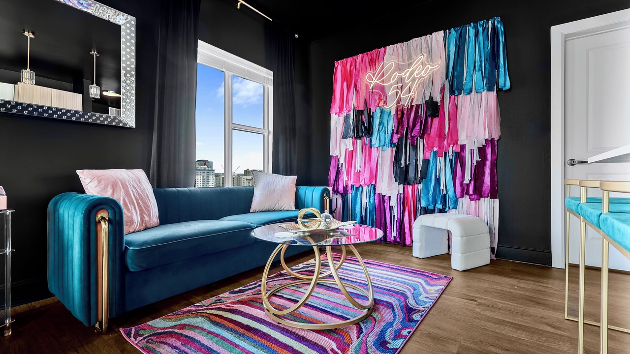 Photo of Livingroom in Eighth Avenue
