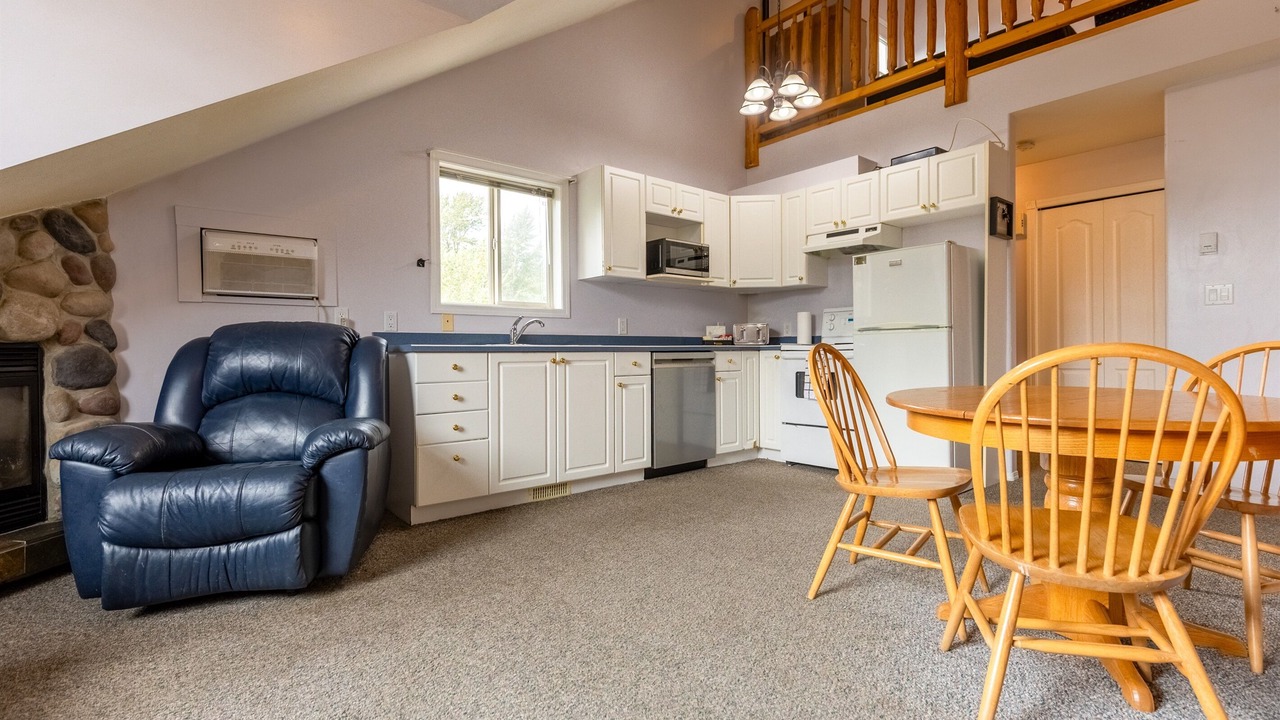 Photo of Kitchen in East Kootenay