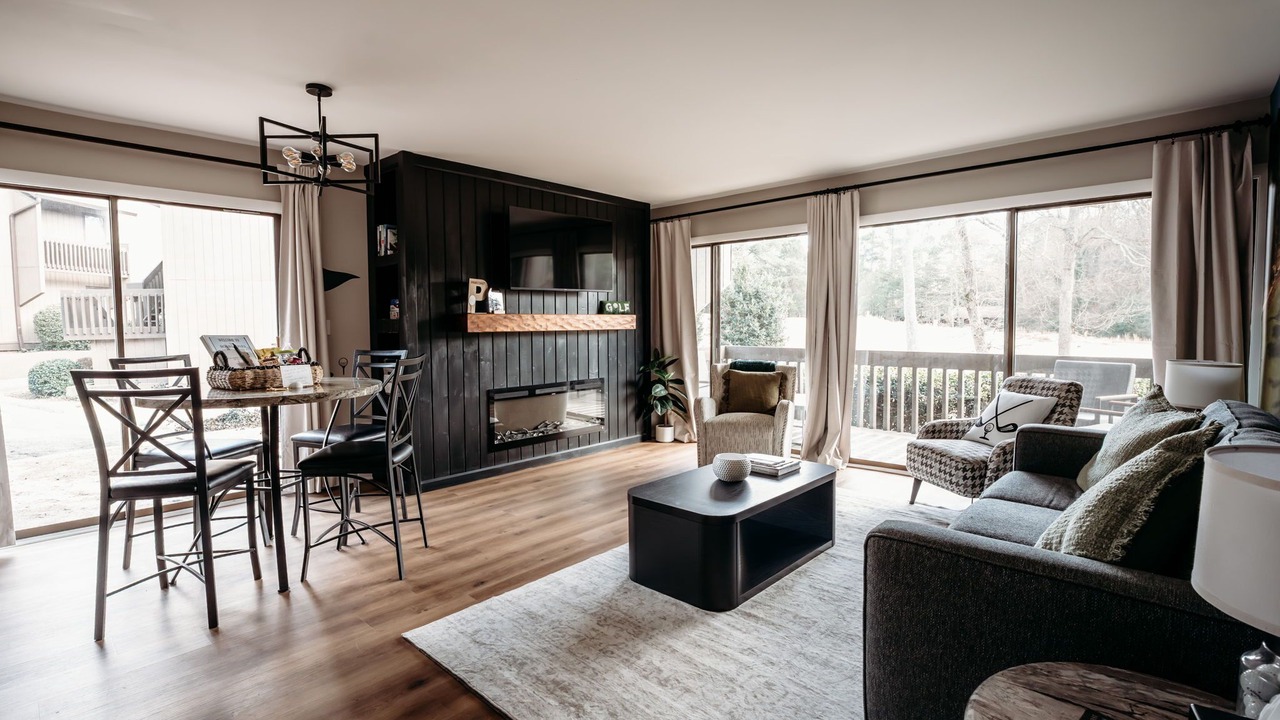 Photo of Livingroom in Pinehurst