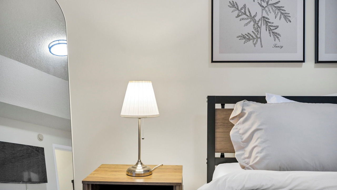 Photo of Bedroom in State Park