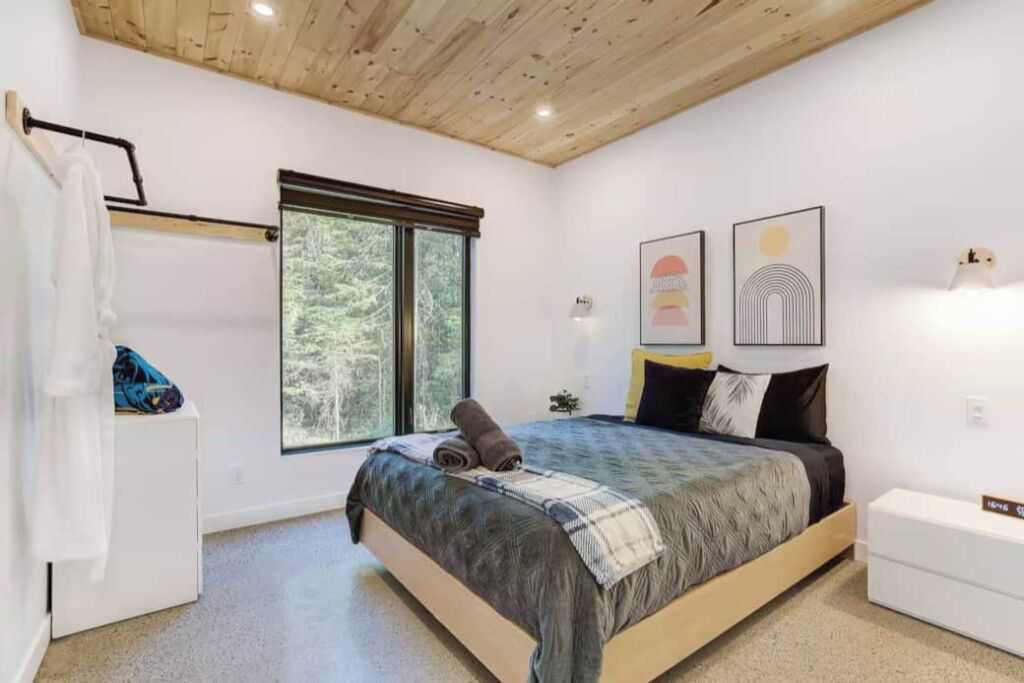 Photo of Bedroom in Saint Come