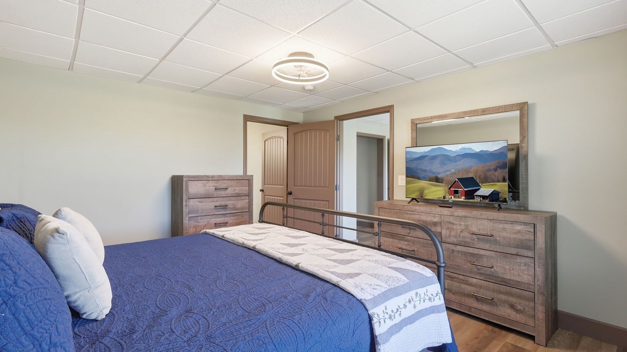 Photo of Bedroom in West Jefferson