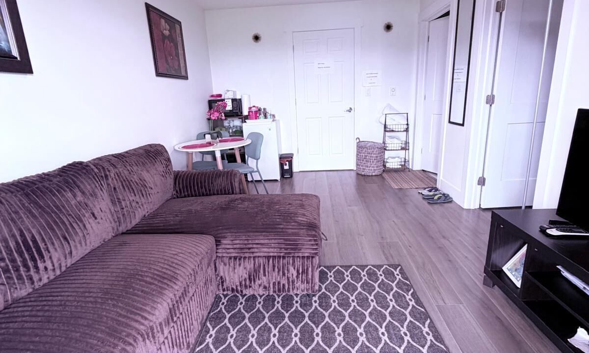 Photo of Livingroom in Fairview